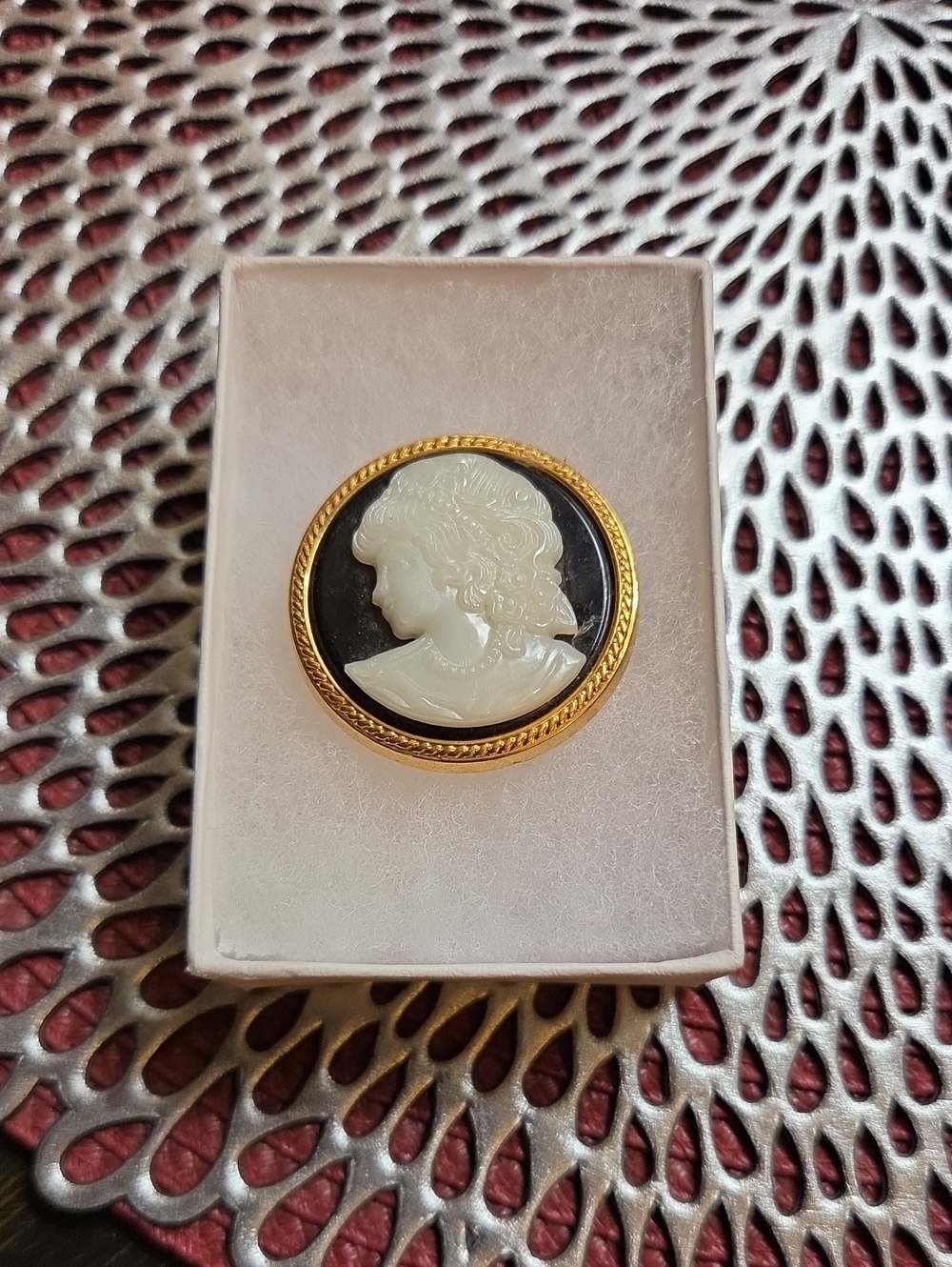 Classic Black and White Cameo Brooch - Gold Trim